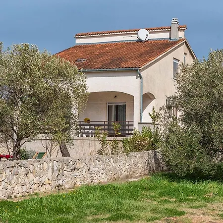 Apartman Beachfront Lostura