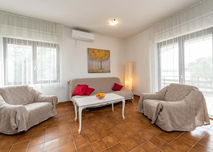 아파트 Beachfront Lostura *